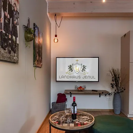 Jenul Apartament Tröpolach