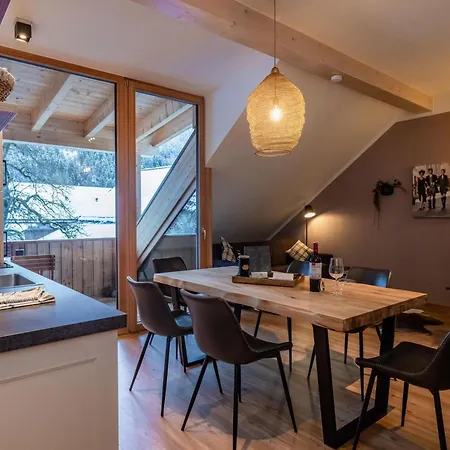 Jenul Apartament Tröpolach